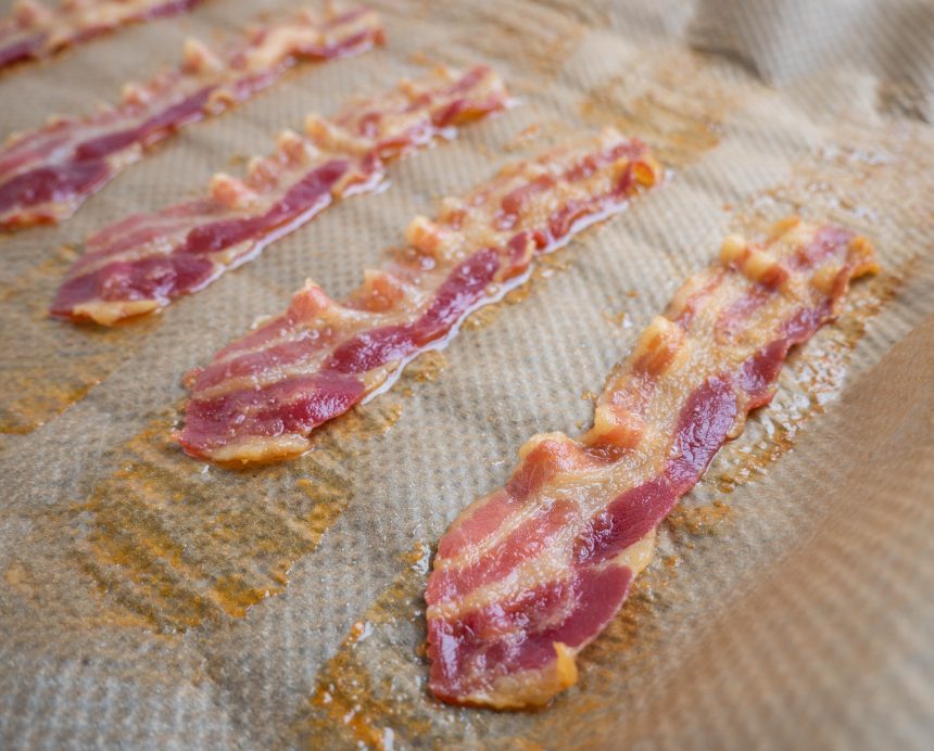 Sådan laver du bacon i ovnen