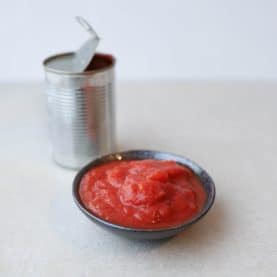 Opskrifter med hakkede tomater på dåse